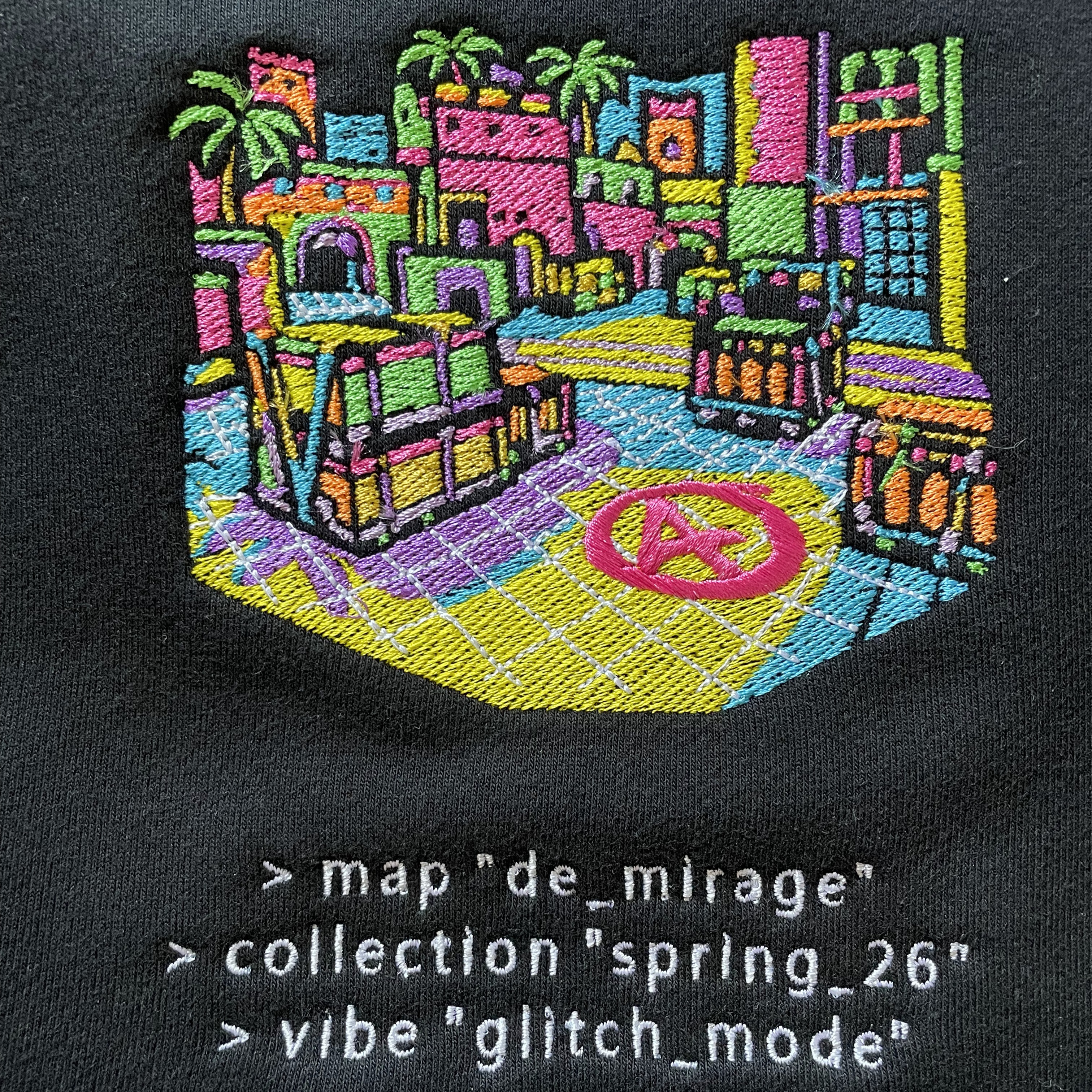 CS MIRAGE GLITCH CREWNECK / BLACK — вышивка