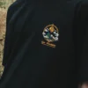 Вышивка Liyue Stone Harbor на чёрной футболке Friendly & Deadly